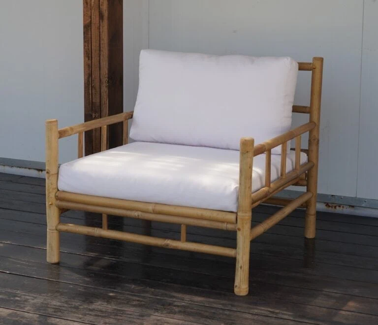 מערכת ישיבה יוקרתית לגינה דגם זוהר 2+1+1 + שולחן מרכזי 6